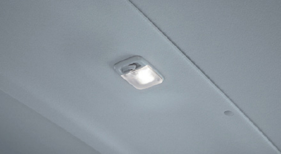 Nissan Urvan interior lighting