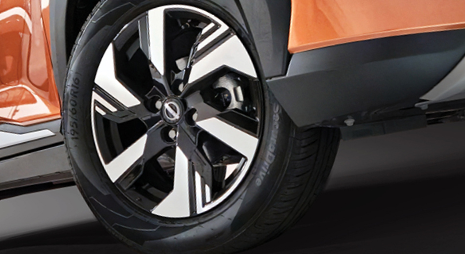 16-INCH DIAMOND CUT TWO TONE ALLOY WHEEL DESIGN-Vehicle Feature Image